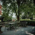 Relais M * Frasnes-lez-Anvaing